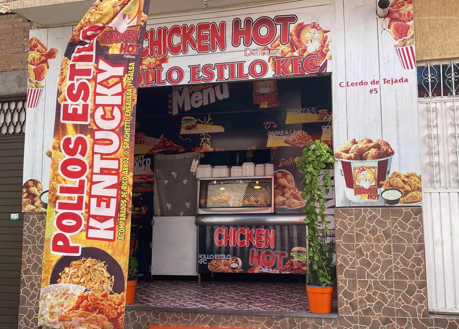 Chiken Crunchy Hot - Restaurantes en Uriangato, Guanajuato